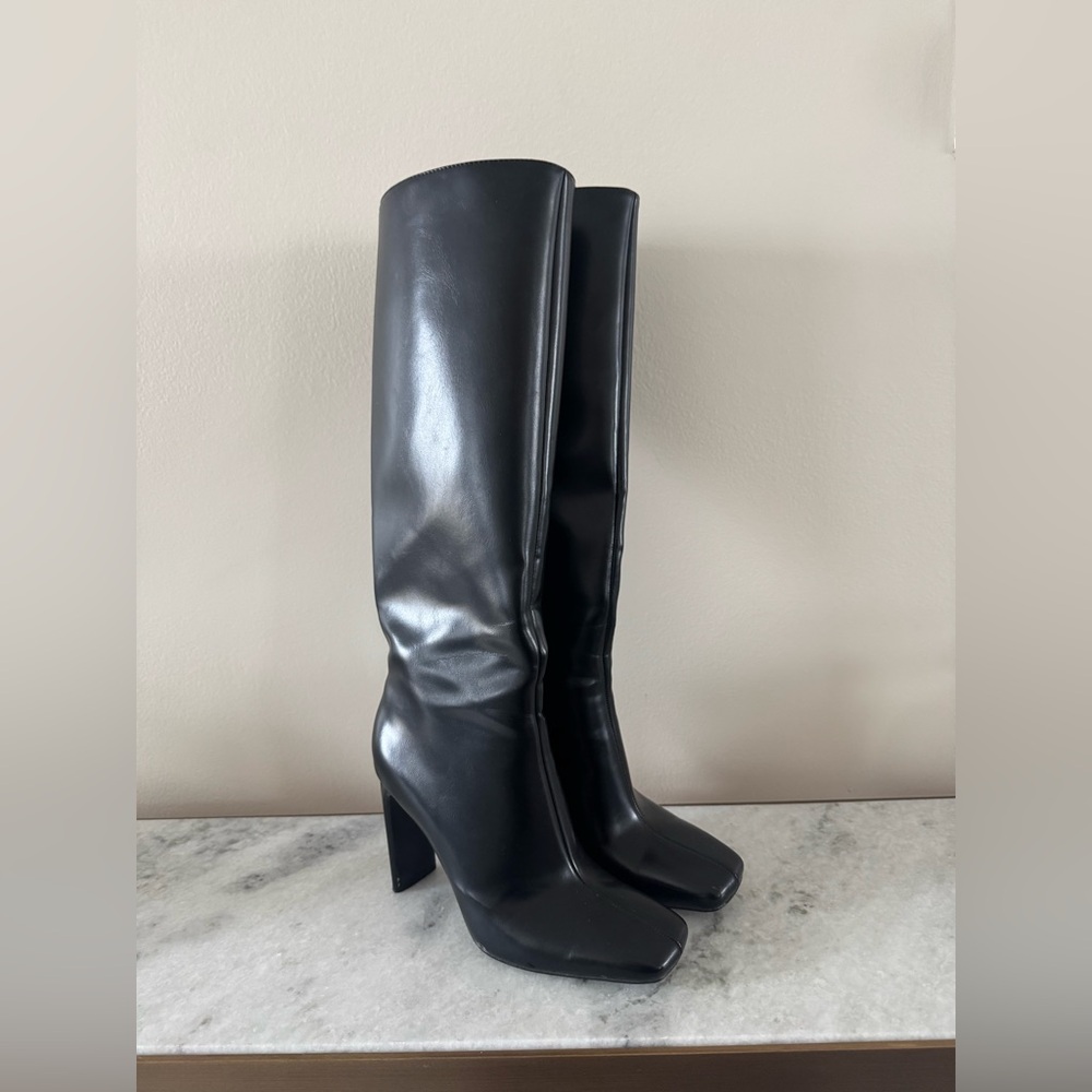 Zara - Black Knee-High Square-Toe Heel Boots